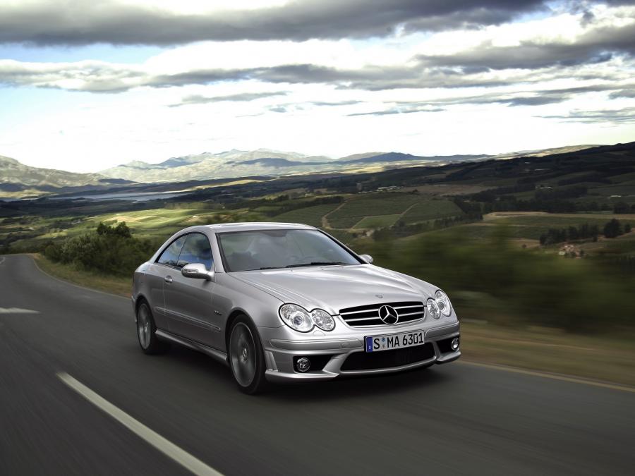  Mercedes-Benz CLK63 AMG 2006 года  (WW) (фото 8 из 19)
